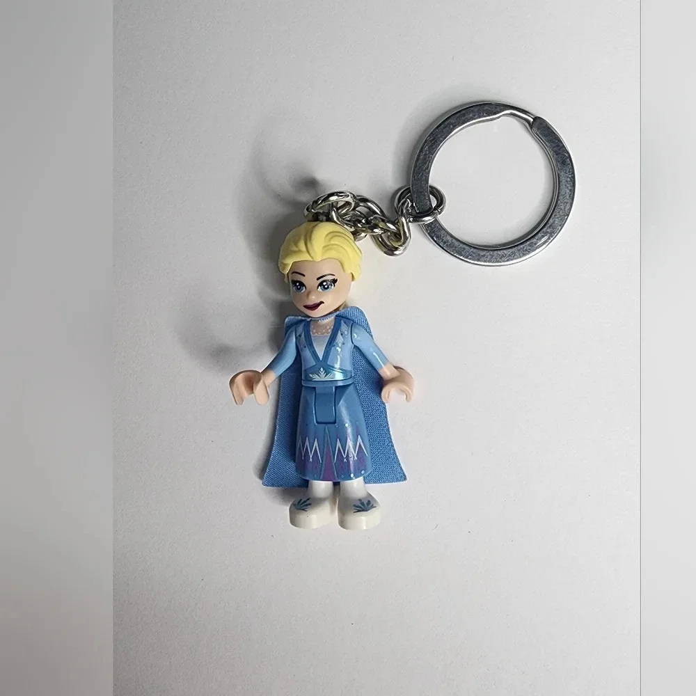 Disney Elsa Frozen 2 Lego Keychain